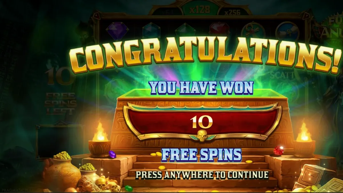 Interface do slot Fury of Anubis com temática egípcia sombria